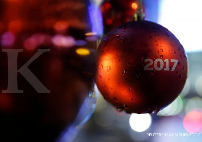 Guts and spurs fighting in fire rooster year