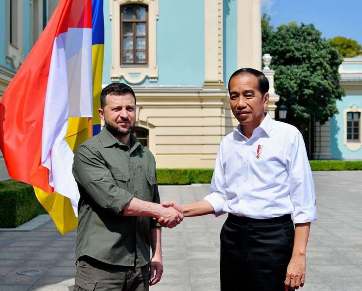 Jokowi Mengundang Zelenskyy ke Bali