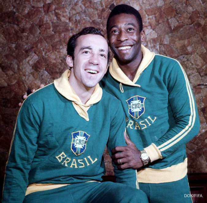 RIP Pele, Tostao: Pele Adalah Gabungan Lionel Messi dan Cristiano Ronaldo