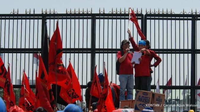 Sekitar 60.000 buruh lumpuhkan jalan MH Thamrin