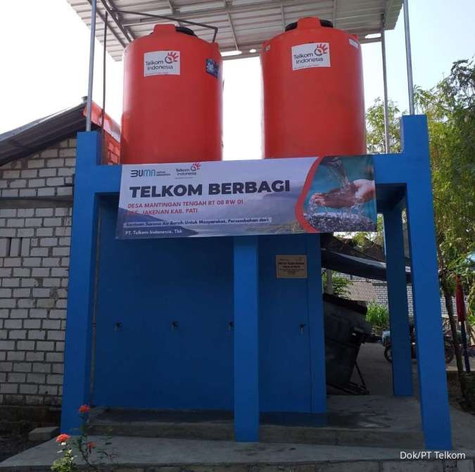 Telkom Salurkan Bantuan Sanitasi Air Bersih, Investasi Masa Depan yang Lebih Sehat