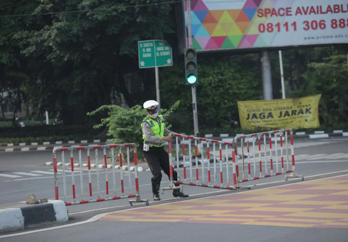 Kemendagri: Sebanyak 26 daerah di Jawa dan Bali statusnya turun ke PPKM level 3 