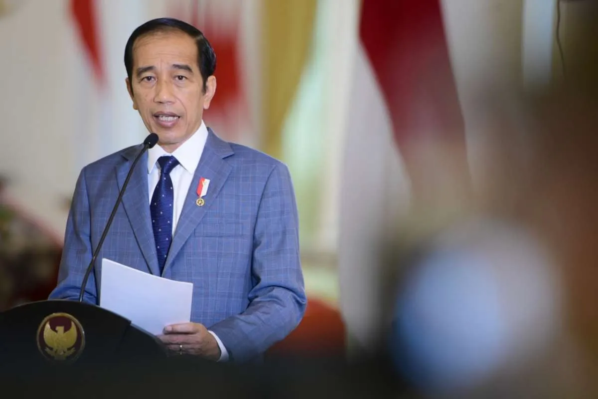 Penanganan corona sudah baik, Jokowi: Jangan dirusak karena penegakan hukum tak tegas