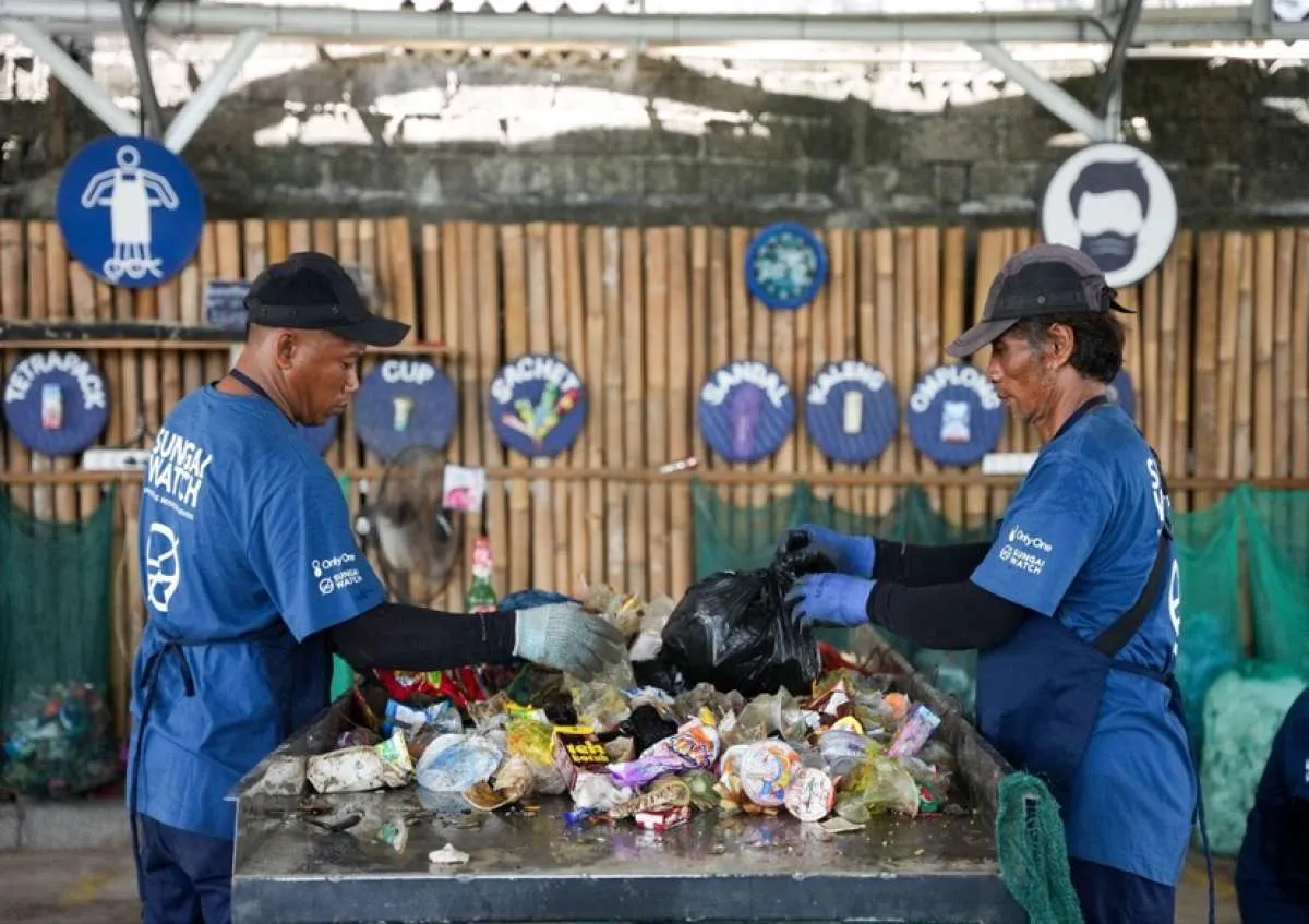 Dukung Pelestarian Lingkungan, Airbnb Community Fund Salurkan Dana untuk Sungai Watch