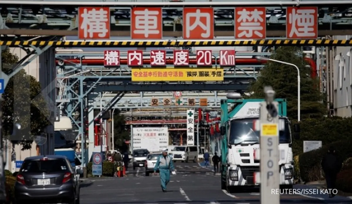 Pabrik-Pabrik di Seluruh Dunia Bersiap Menghadapi Tarif Trump