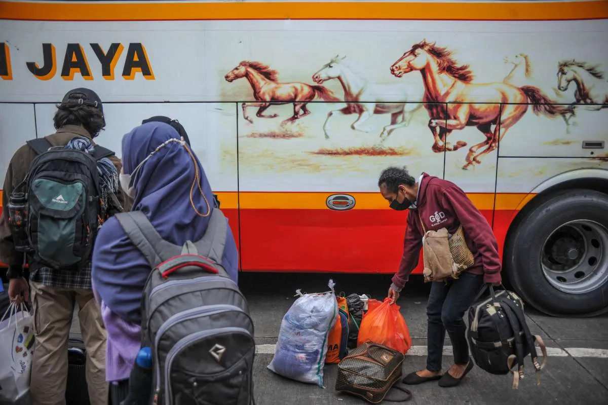 Harga Tiket Bus Melonjak Imbas Kenaikan Harga BBM