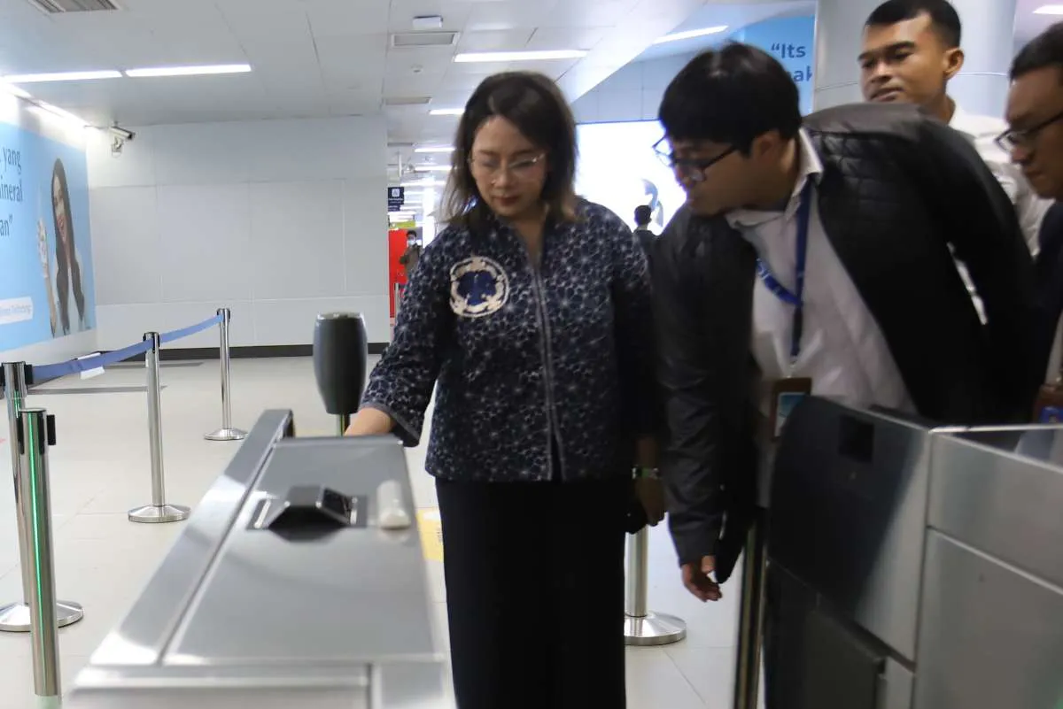 Visa Perluas Akses Pembayaran Nirsentuh untuk Pengguna MRT Jakarta