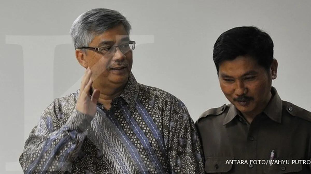 Dua hakim menolak Akil Mochtar dijerat TPPU