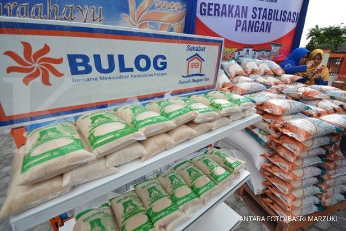 Bulog target serap beras komersial 1 juta ton