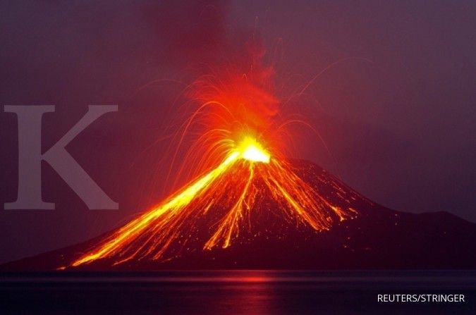 Sejarah Gunung Anak Krakatau yang Naik Status Siaga Level 3