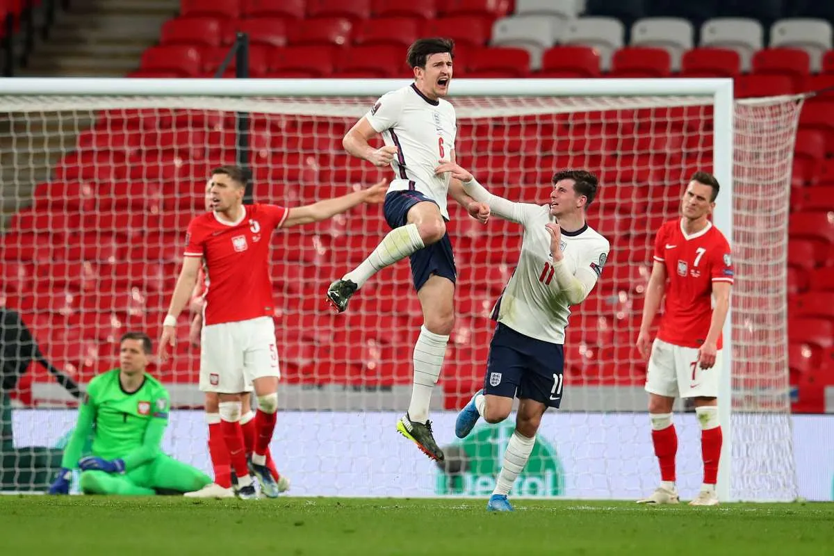 Inggris vs Polandia: The Three Lions tekuk The Eagles 2-1
