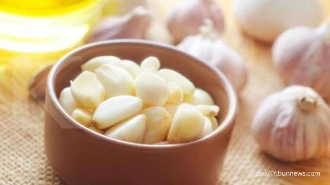Bawang putih bisa digunakan sebagai obat herbal kolesterol.