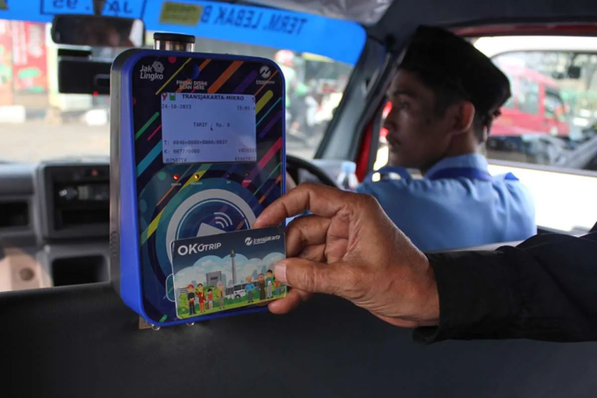 Imbas Libur Lebaran, Transaksi Uang Elektronik Berbasis Kartu Bank Melejit
