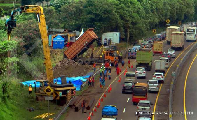 Jasa Marga selesaikan penanganan jalan tol Cipularang yang terdampak longsor
