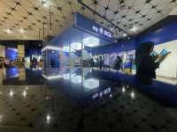 Saham BBCA Diserbu Asing — Ini Prediksi Analis Soal Target Harganya