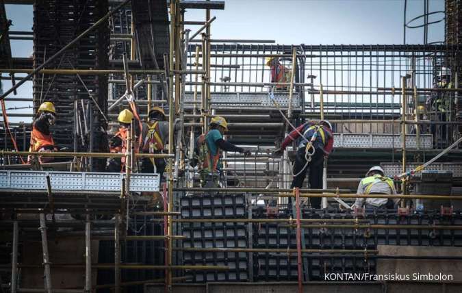 Terjebak di Pertumbuhan Ekonomi 5%, Indonesia Emas 2045 Hanya Angan-angan?