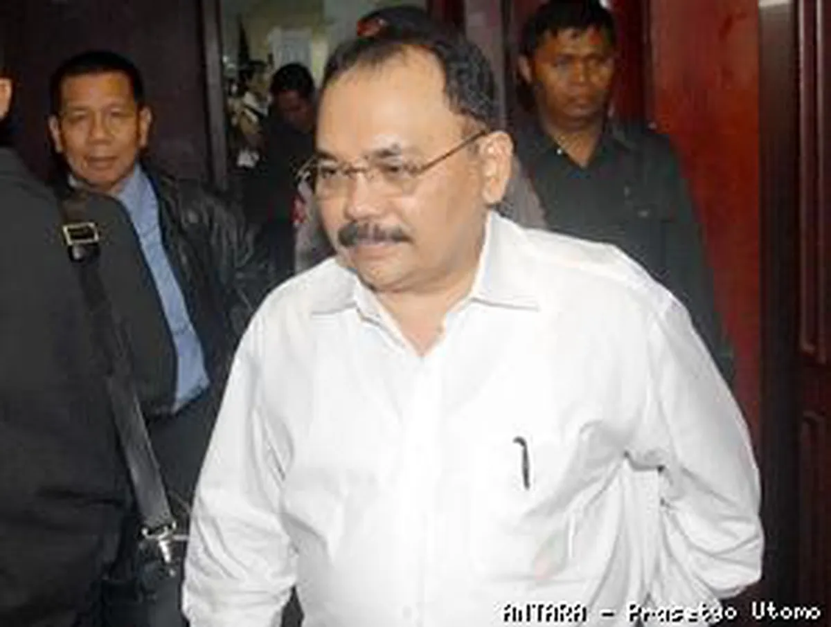 Merasa Dizolimi, Anthony Curhat pada Jakob Oetama