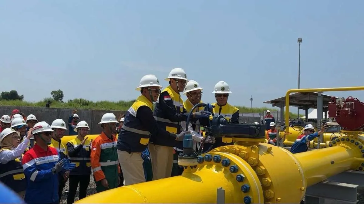 Proyek Pipa Transmisi Gas Bumi Cisem 2 Resmi Lakukan Pengaliran Perdana