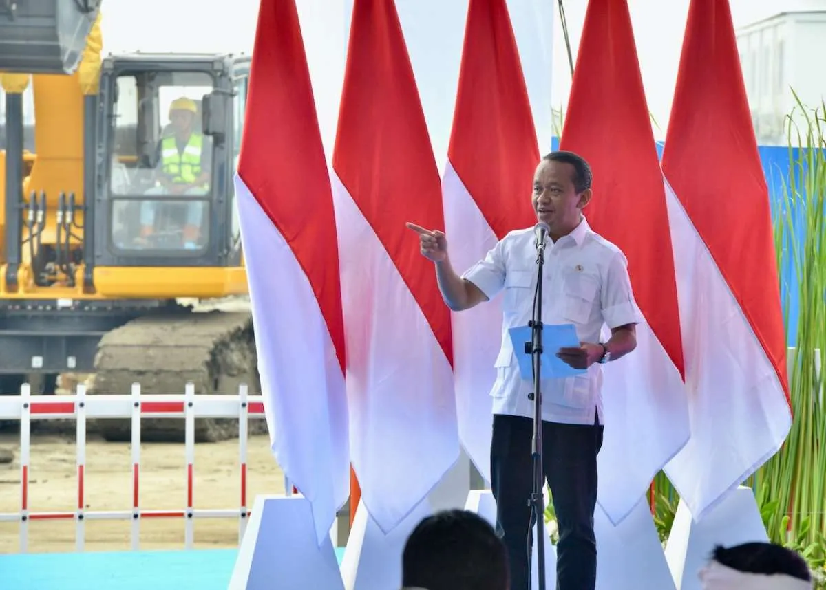 Bahlil: Indonesia Ekspor Prekursor Baterai Kendaraan Listrik untuk Tesla Lewat Huayou