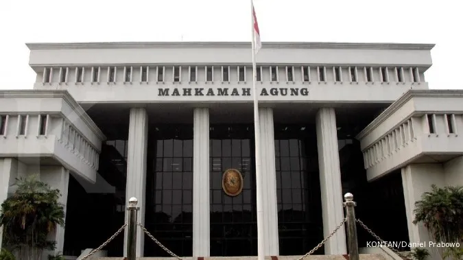 House approves four MA justices