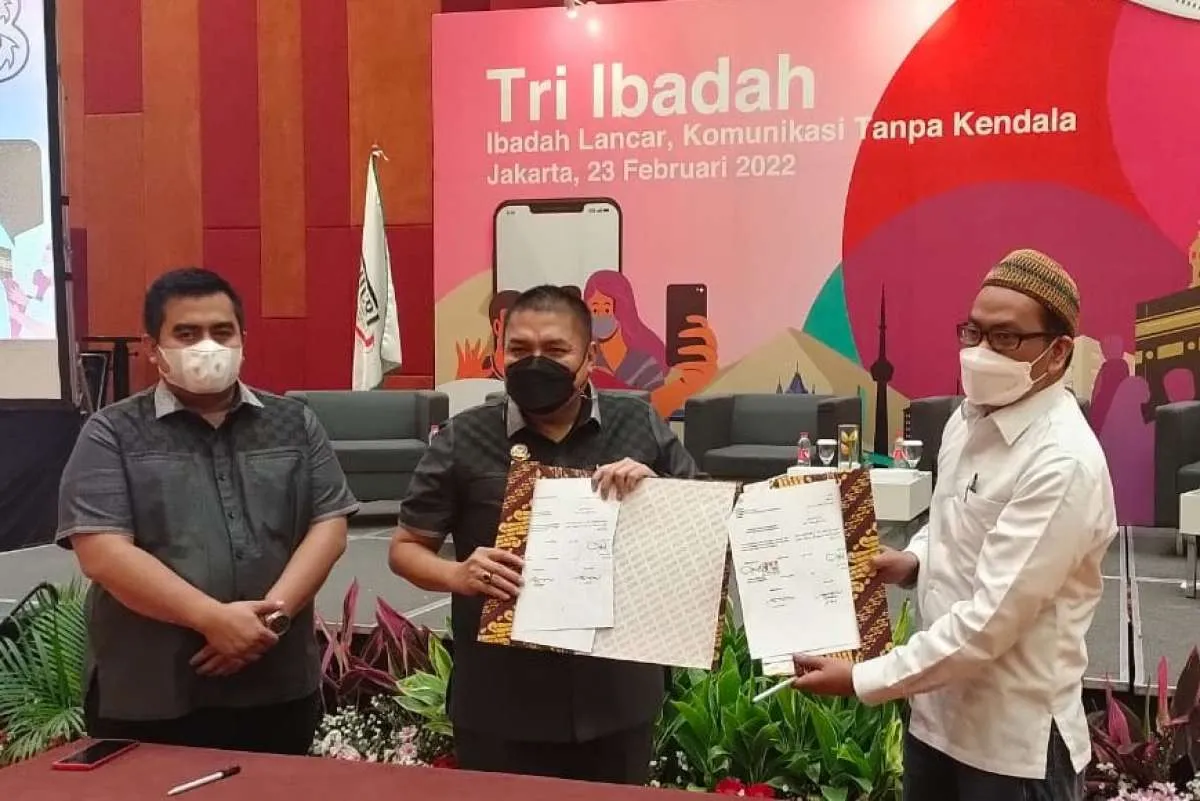 Dukung Penyelenggaran Umrah, ABT Travel Kembali Teken Kontrak dengan Amphuri 