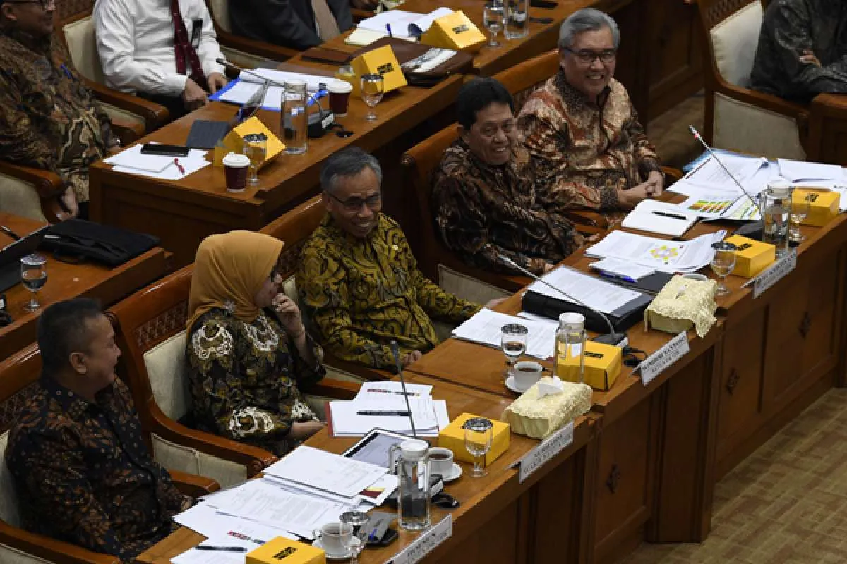 Mereformasi Otoritas Jasa Keuangan