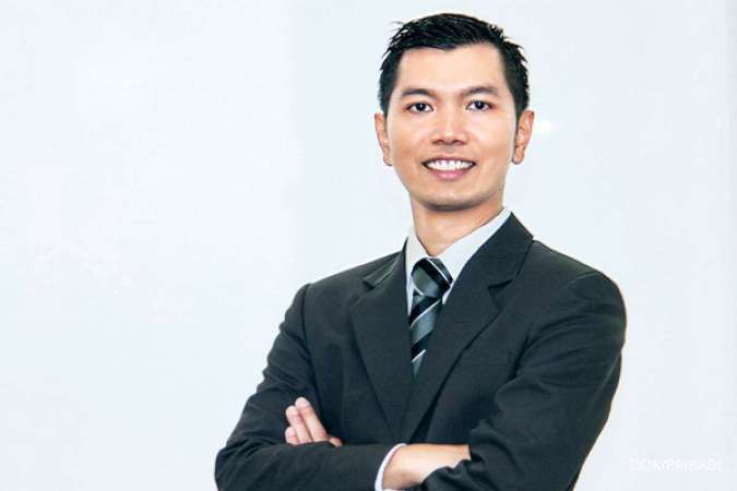 Direktur Utama Surya Fajar Capital Memilih Saham Tahan Krisis