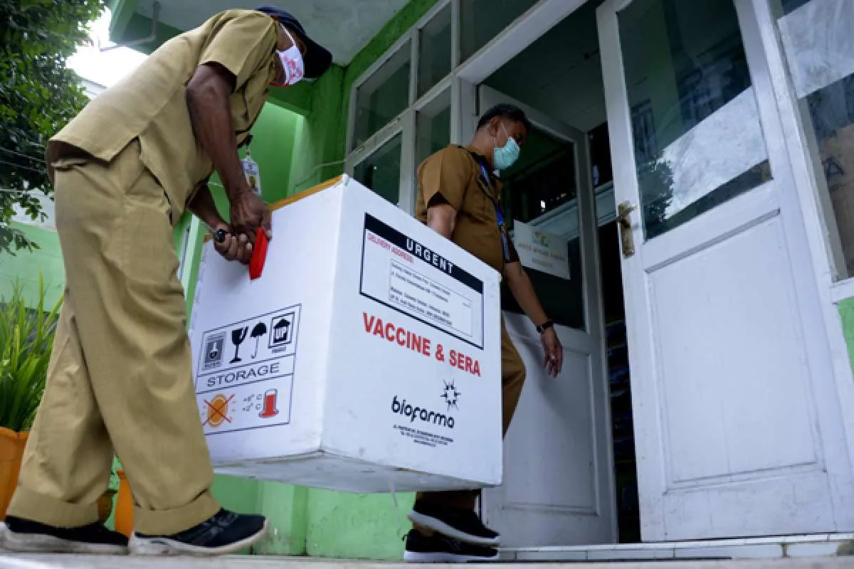 Indef: Vaksinasi diharapkan segera dorong kepercayaan masyarakat untuk berbelanja