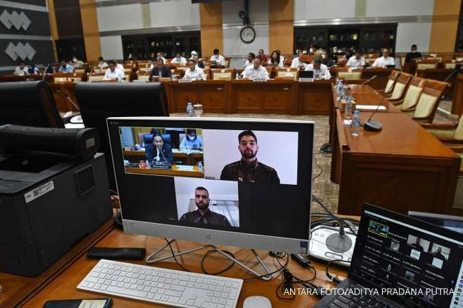 Komisi III DPR Menyetujui Proses Naturalisasi Jordi Amat dan Sandy Walsh 