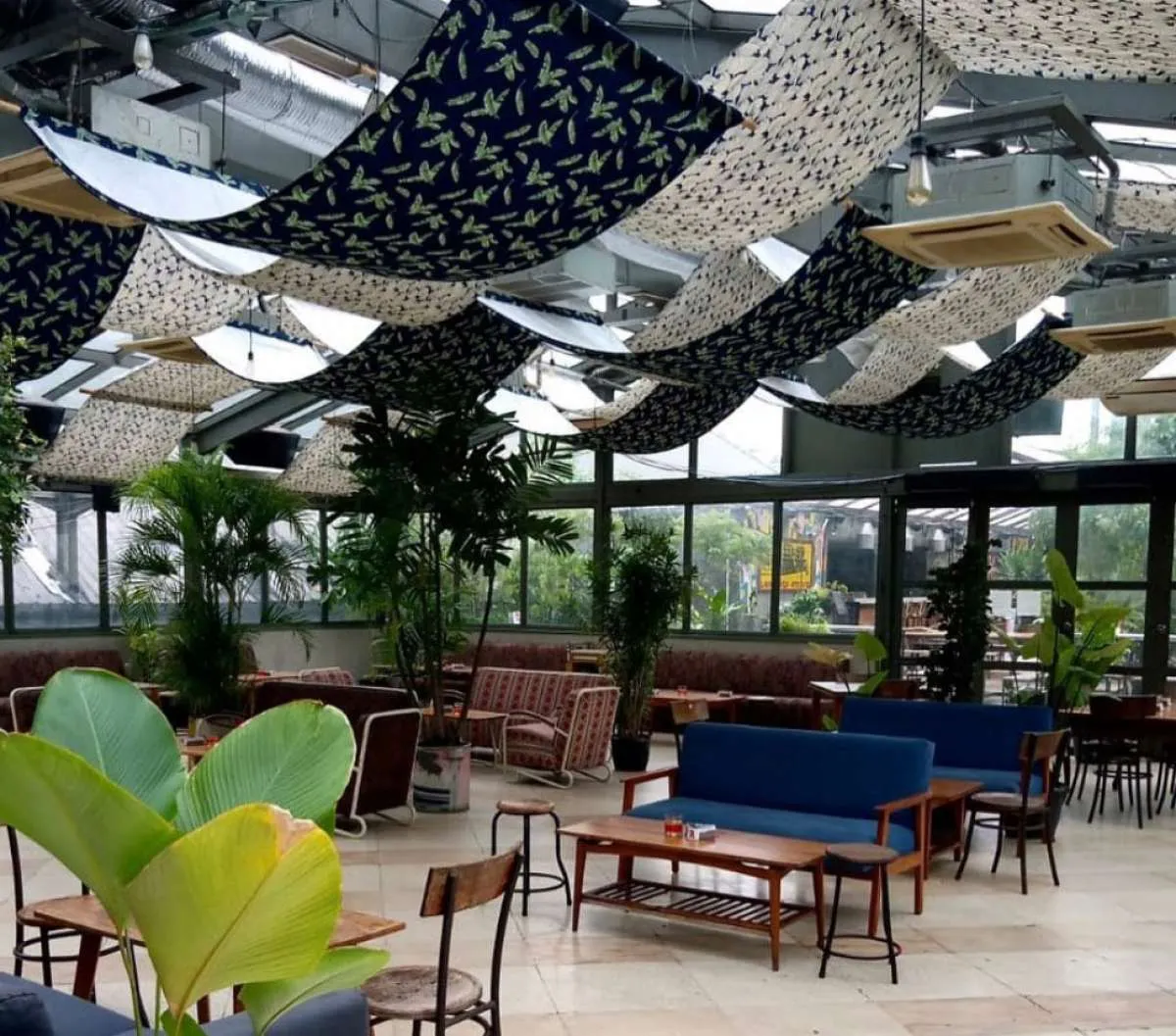 Simak target kinerja Lima Dua Lima Tiga (LUCY) di tahun ini