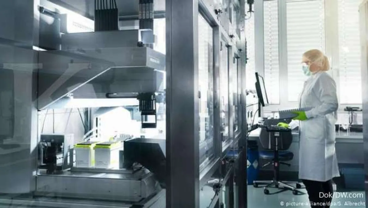 Harapan vaksin corona dari BioNTech dan Pfizer yang sudah diujicoba ke relawan