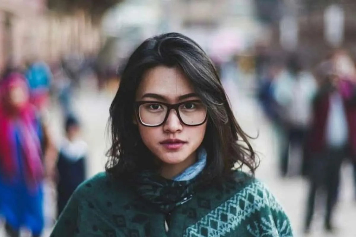 Pemain sitkom The East, Twindy Rarasati positif terinfeksi virus corona