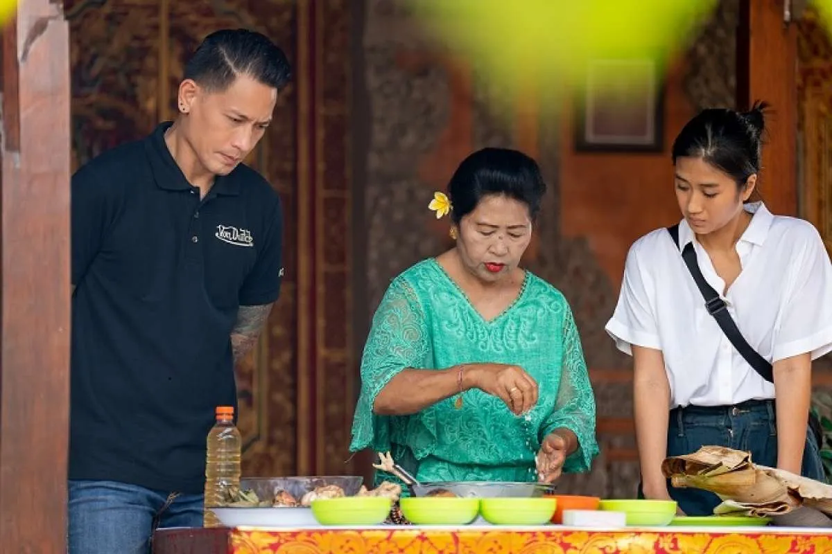  Chef Juna dan Renatta Akhirnya Punya Channel Eksklusif di Youtube 