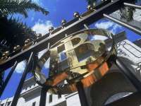 Indonesia's Central Bank Surprises with Decision to Hold Rates Steady