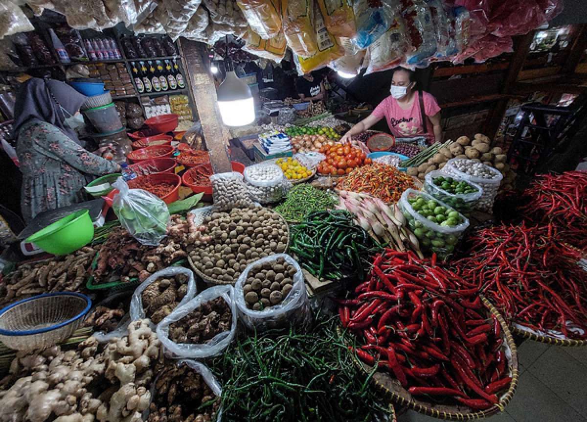Proyeksi Deflasi Meski Harga Pangan Masih Tinggi