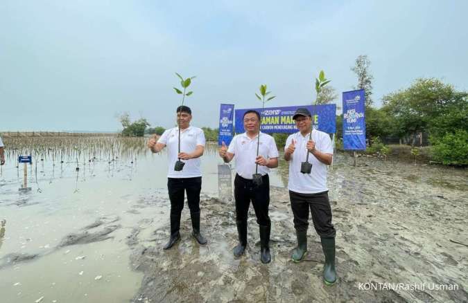 Komitmen Perkuat ESG, Telkom (TLKM) Tanam 10 Ribu Mangrove di Demak