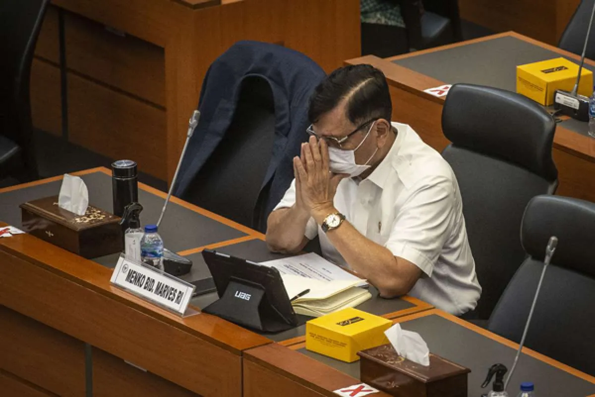 Menko Luhut perintahkan industri oksigen sepenuhnya diarahkan untuk kebutuhan medis