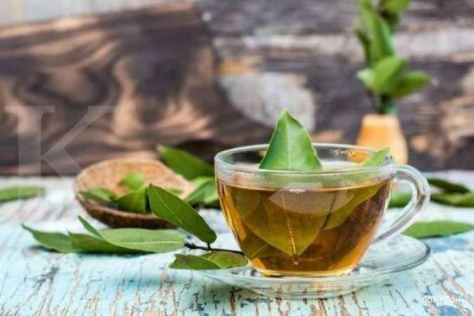 Bisa menurunkan berat badan, ini manfaat teh daun salam untuk kesehatan
