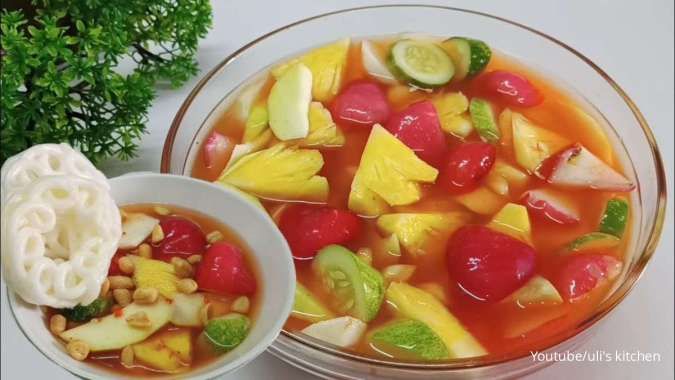 Resep Asinan Buah Tropis, Segarkan Dahaga Setelah Banyak Konsumsi Opor