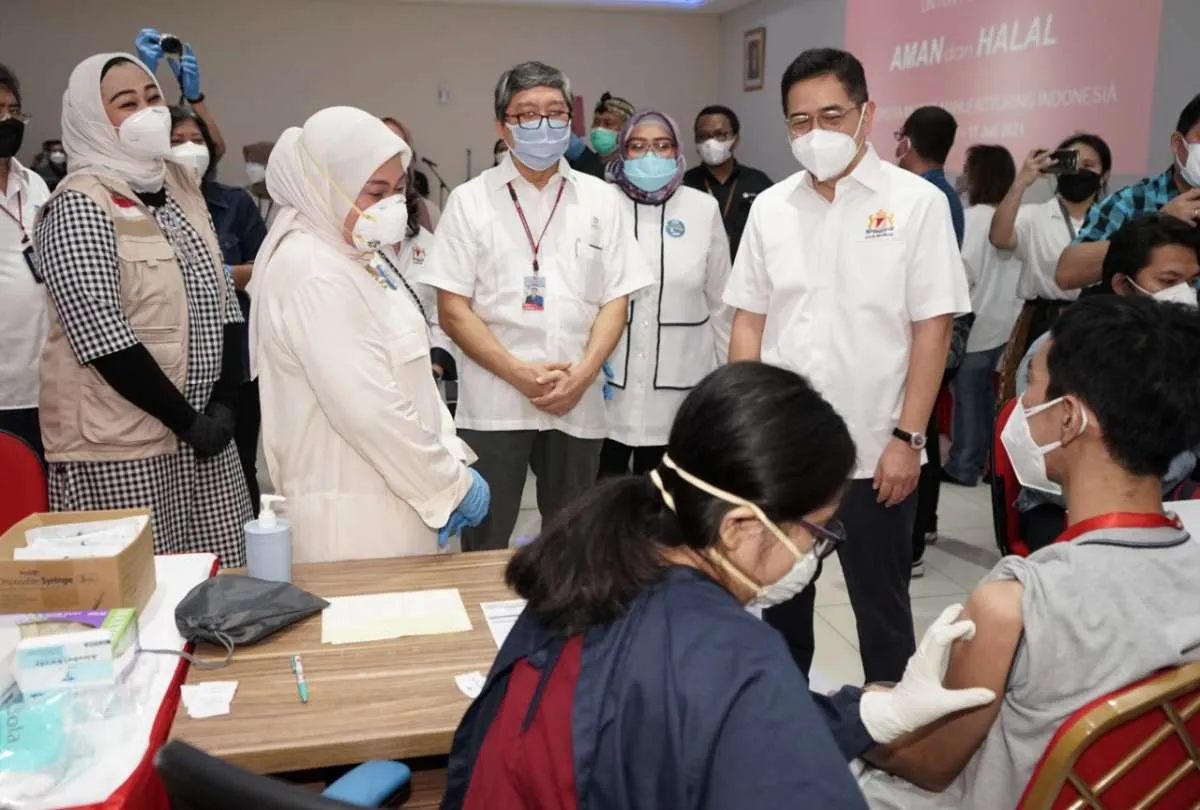 Kimia Farma (KAEF) sebut tak ada komersialisasi vaksin gotong royong individu
