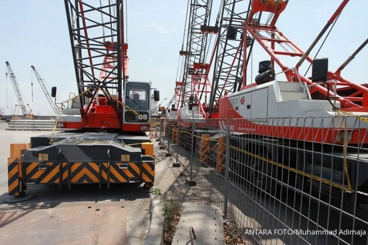 Tujuh dosa kasus Pelindo II versi Menko Rizal