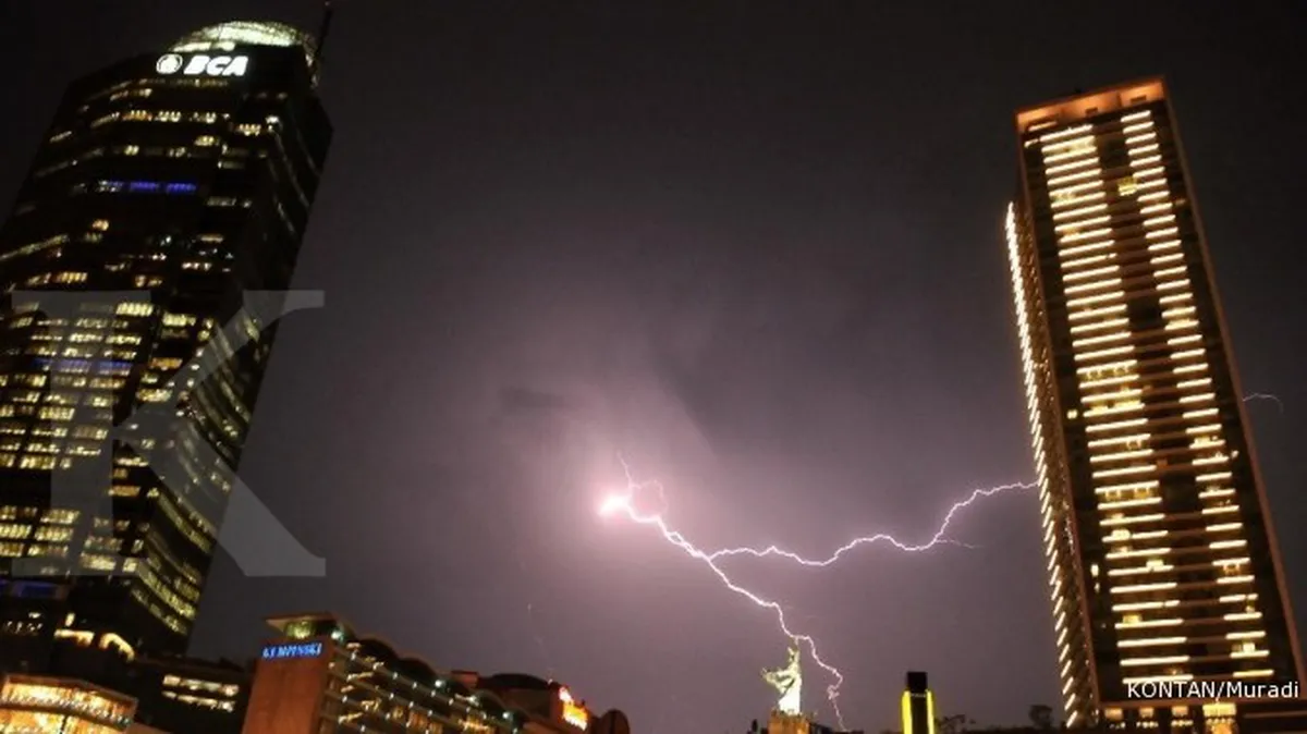 Hingga malam, Jakarta masih akan diguyur hujan