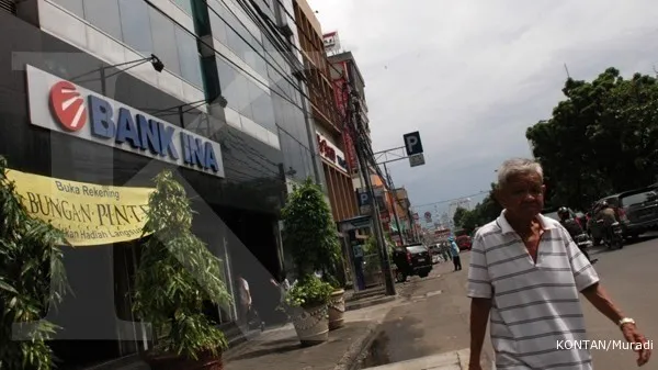 Banks looking for capital injections 