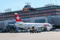 Pesawat Swiss International Terbakar, Lima Orang Terluka Saat Evakuasi