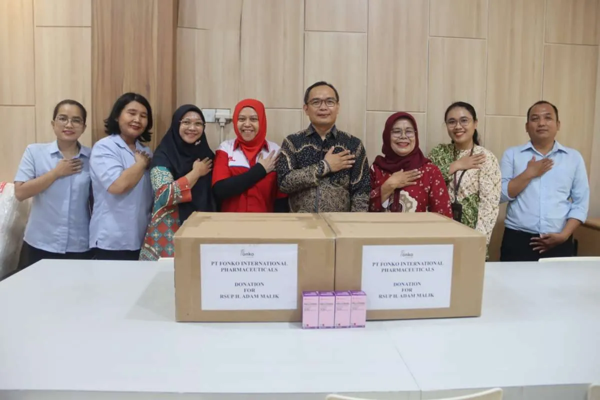 Dukung Penanganan Kanker, Ferron Par Pharmaceuticals Salurkan Donasi Obat