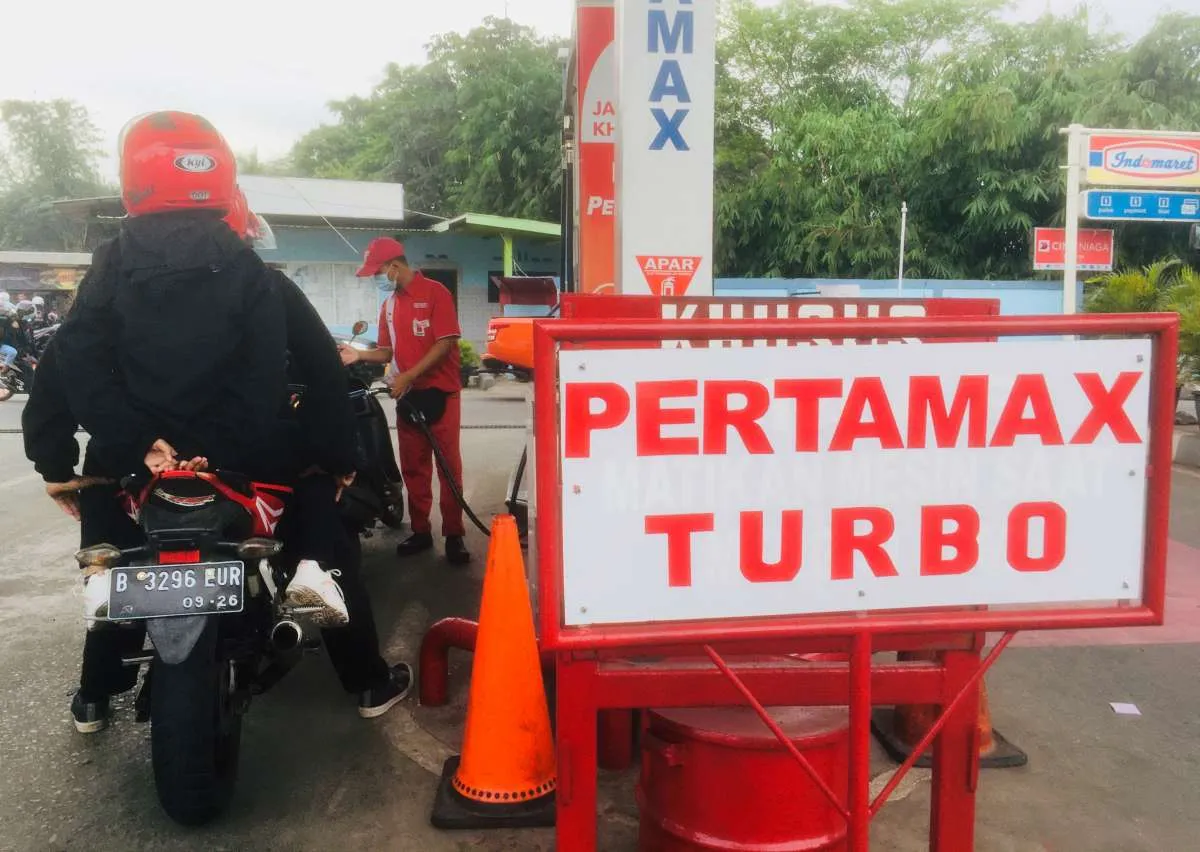 Daftar Harga BBM Pertamina Terbaru 2022: Pertalite, Pertamax, Dexlite, Dll