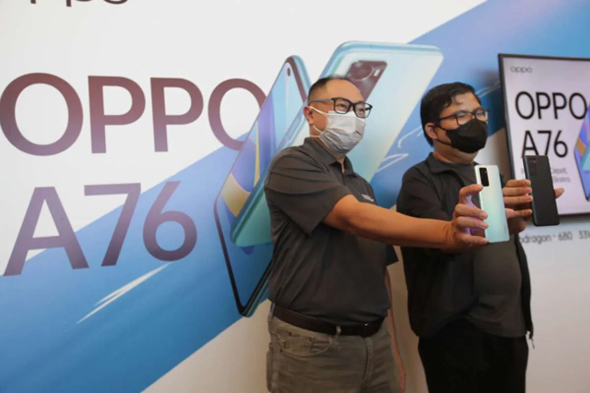 Daftar Harga HP OPPO Terbaru, Lengkap Dari A Series