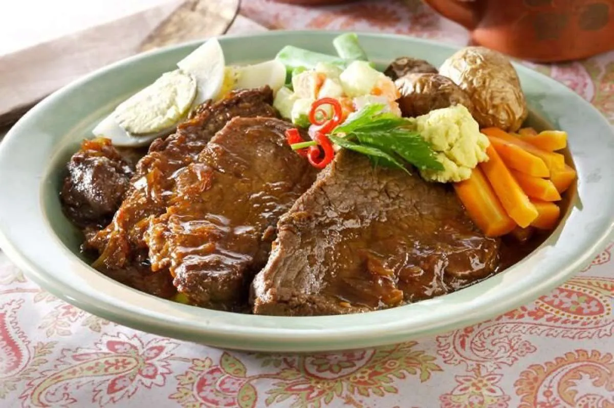 Sambut Idul Adha dengan menu khas Solo, selat solo daging sapi