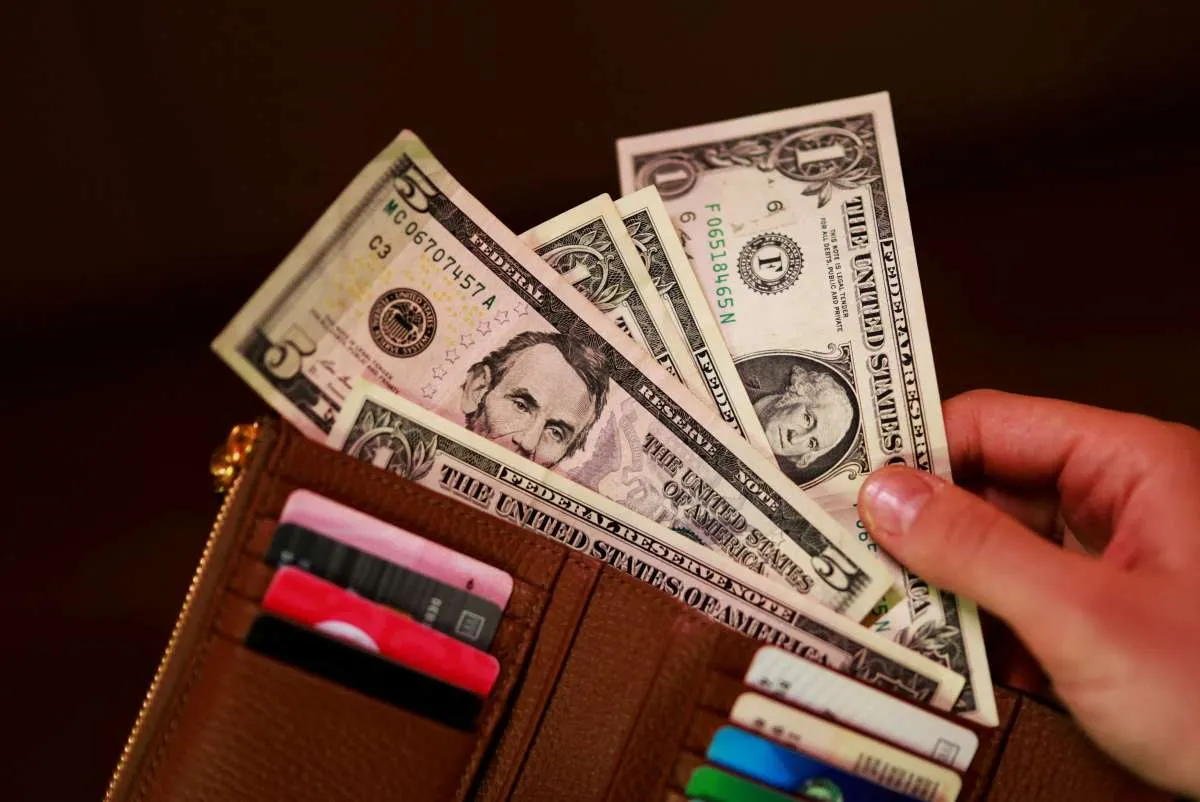 Cash is King, as Investors Draw New Battle Lines in AI Spending Boom