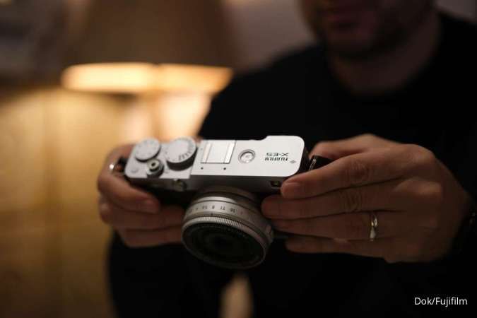 Fujifilm Rilis Kamera Mirrorless X-E5 dan Lensa XF23mmF2.8 R
